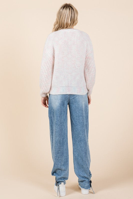 Melina® | Gruby sweter z dzianiny z haftowaną kokardką