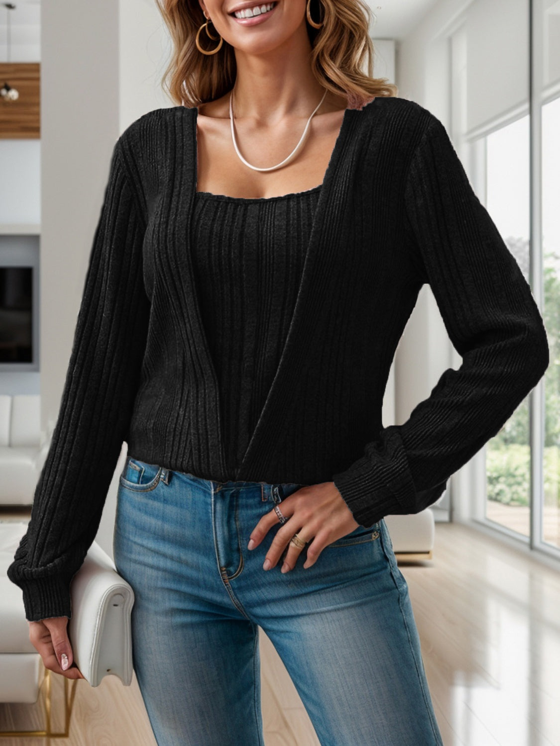 Milena® | T-shirt z długim rękawem i kwadratowym dekoltem