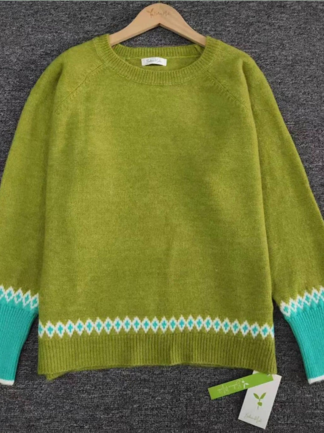 Milagros® | Kontrastowy sweter z długim rękawem i okrągłym dekoltem