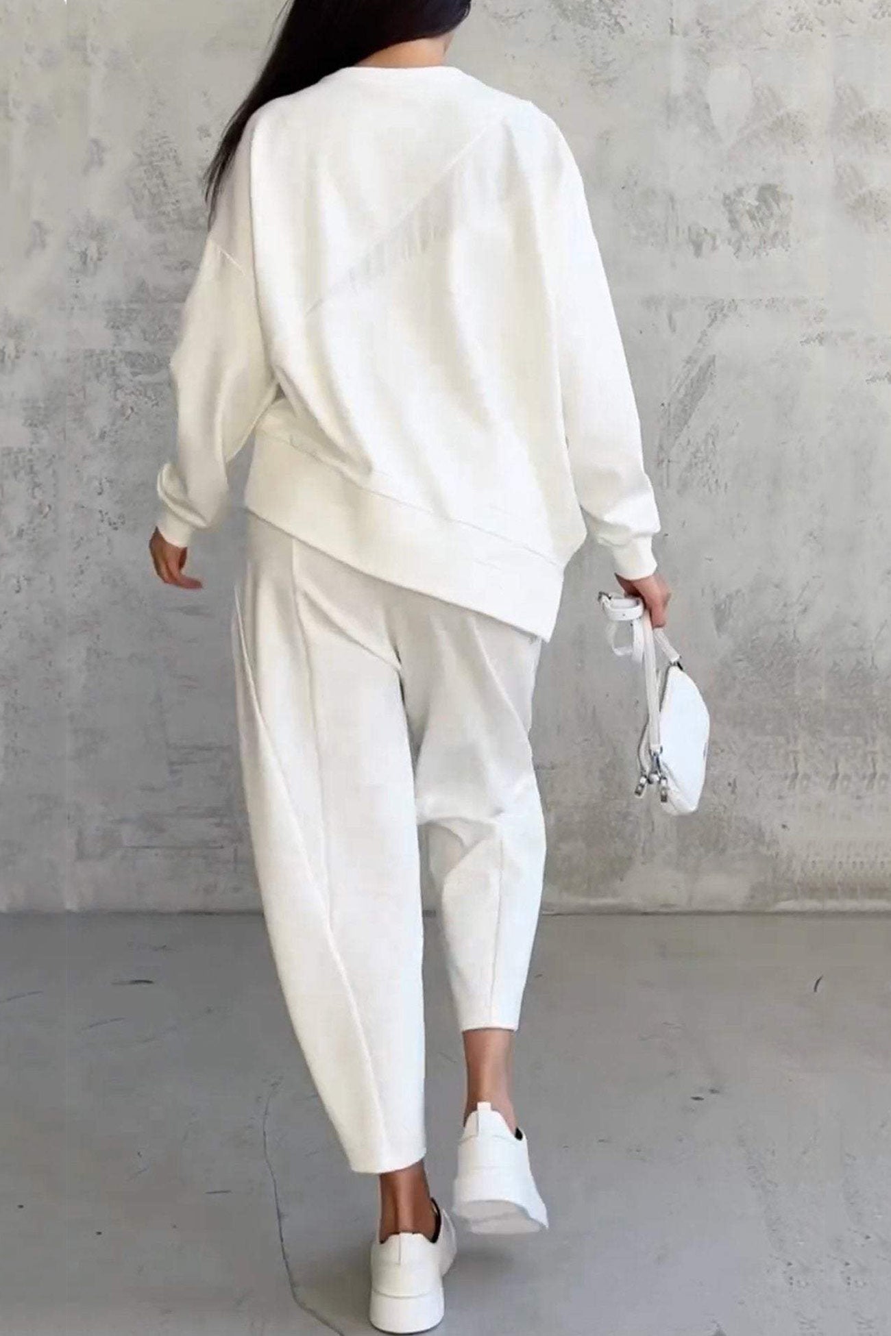 Miriam® | Kombinezony dresowe z okrągłym dekoltem i nieregularnym dołem