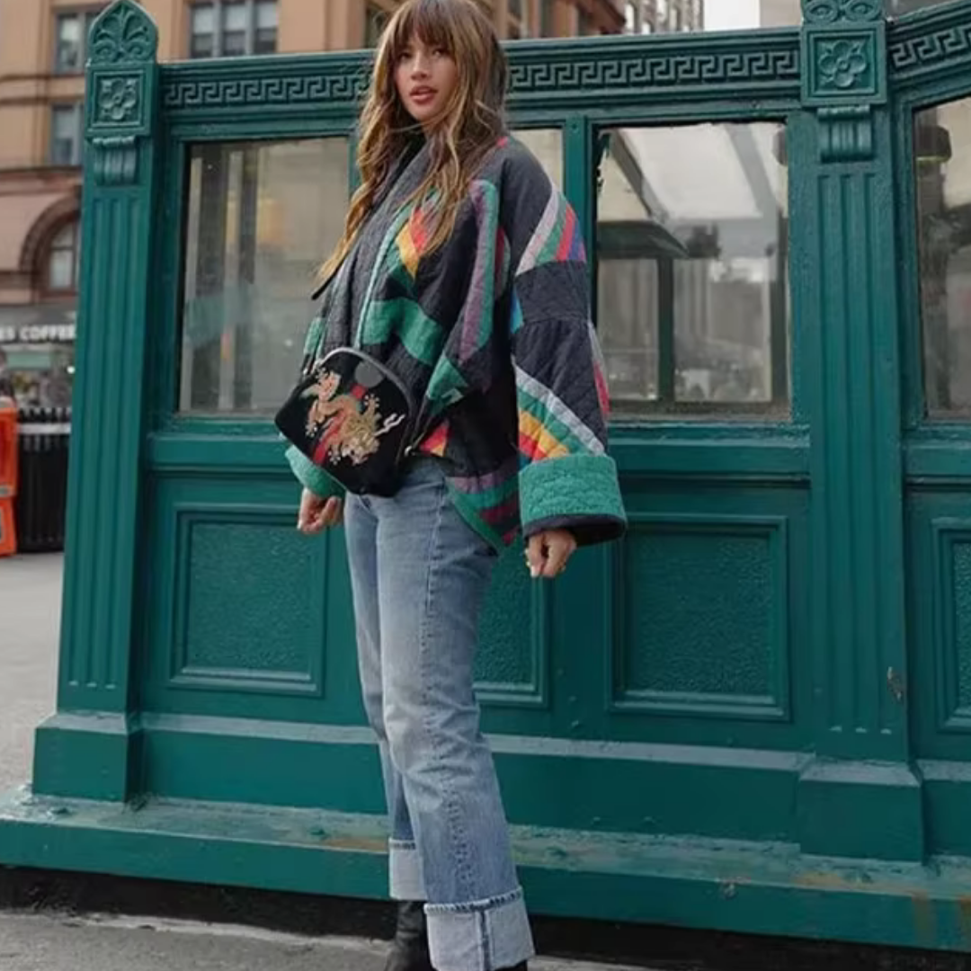 Mira® | Damska kurtka plus size w odważnym, patchworkowym stylu