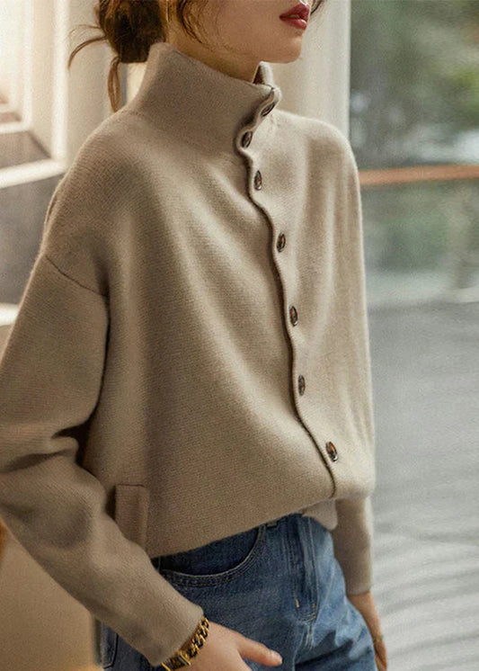 Alazne® | Sweter z golfem, zapinany na guziki