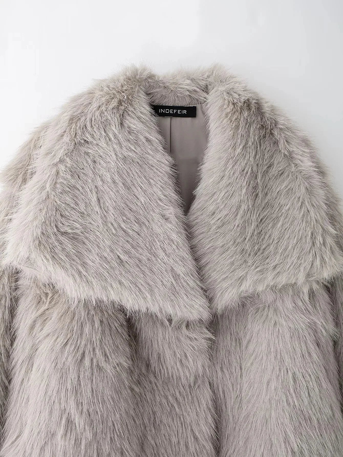 Addison® | Elegancka kurtka ze sztucznego futra