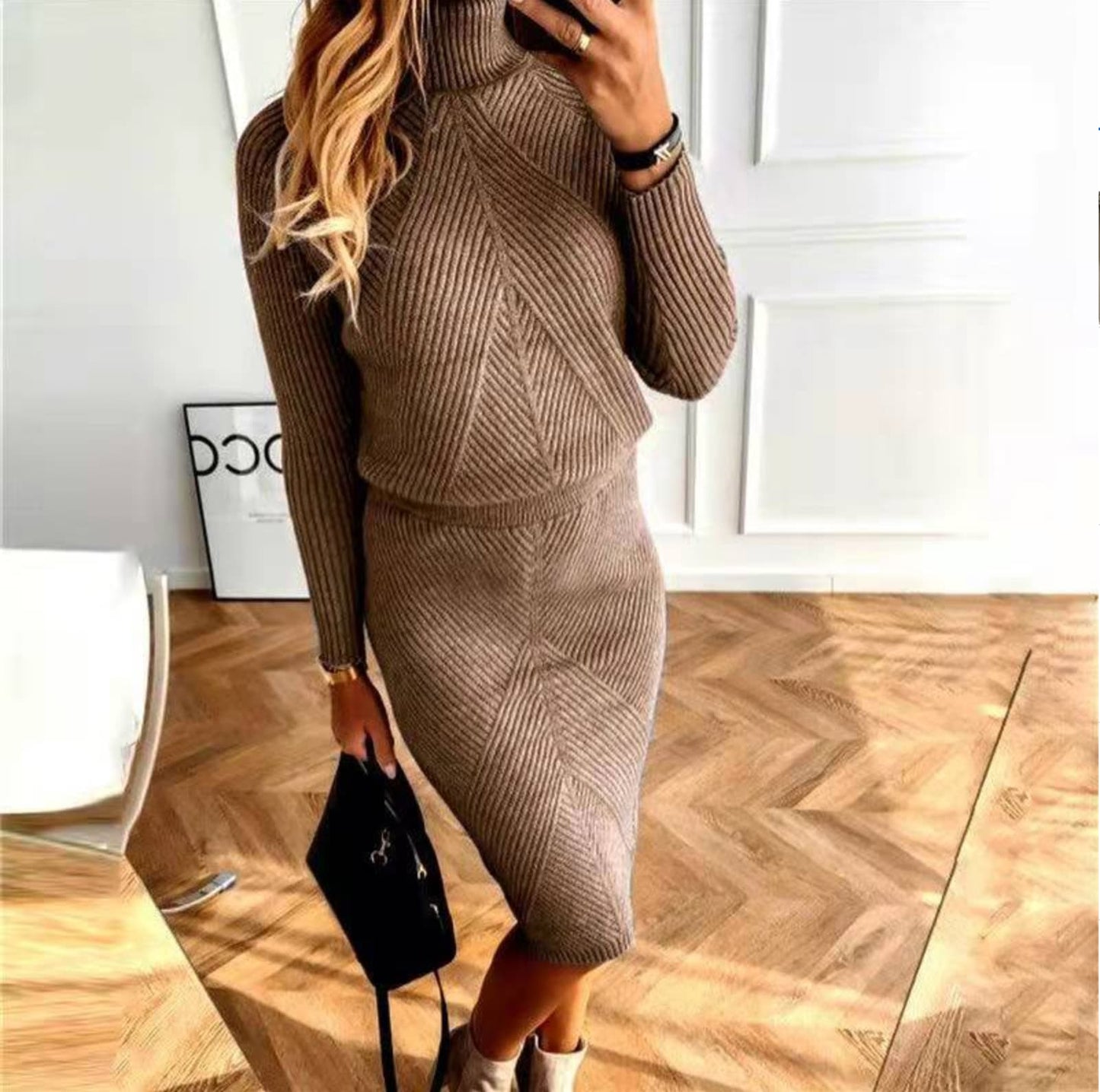 Adriana® | Swobodna i modna sukienka zimowa