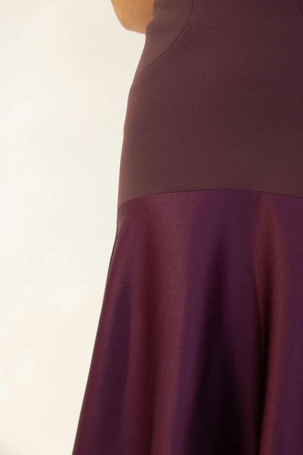 Mireya® | Elegancka, długa sukienka bez ramiączek, rozkloszowana