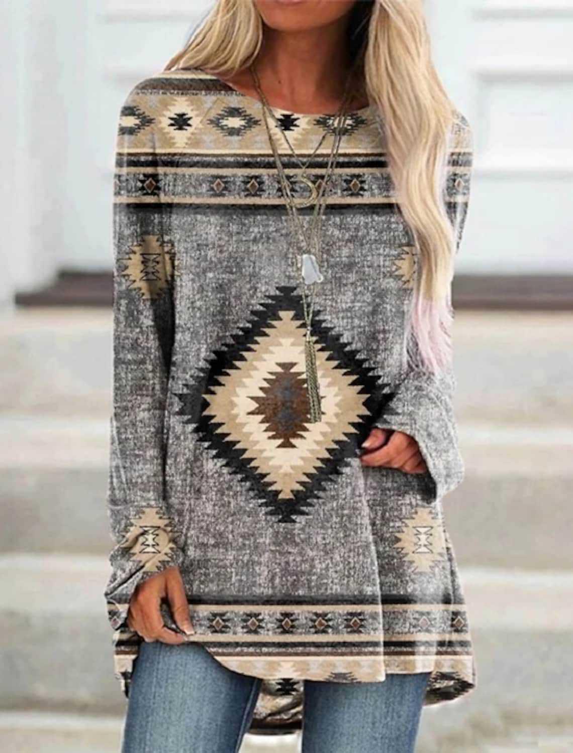 Luisa® | Ponadczasowa i elegancka zimowa koszulka