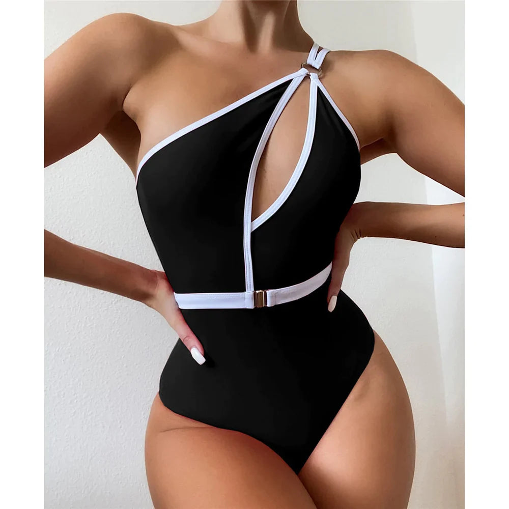 Sandrah | Monokini Summer 2024