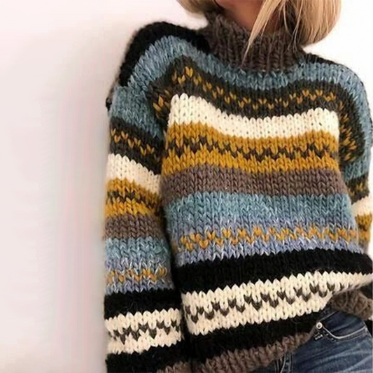 Melissa – Sweter ze Stójką i Modnym Nadrukiem