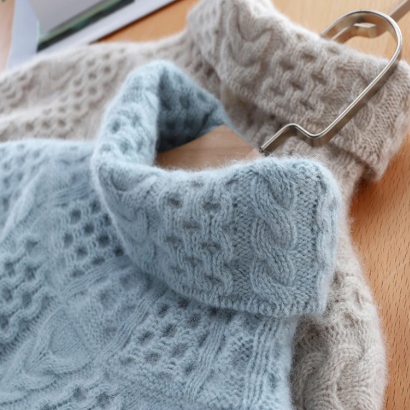 Kaszmirowy Sweter z Golfem Lucia