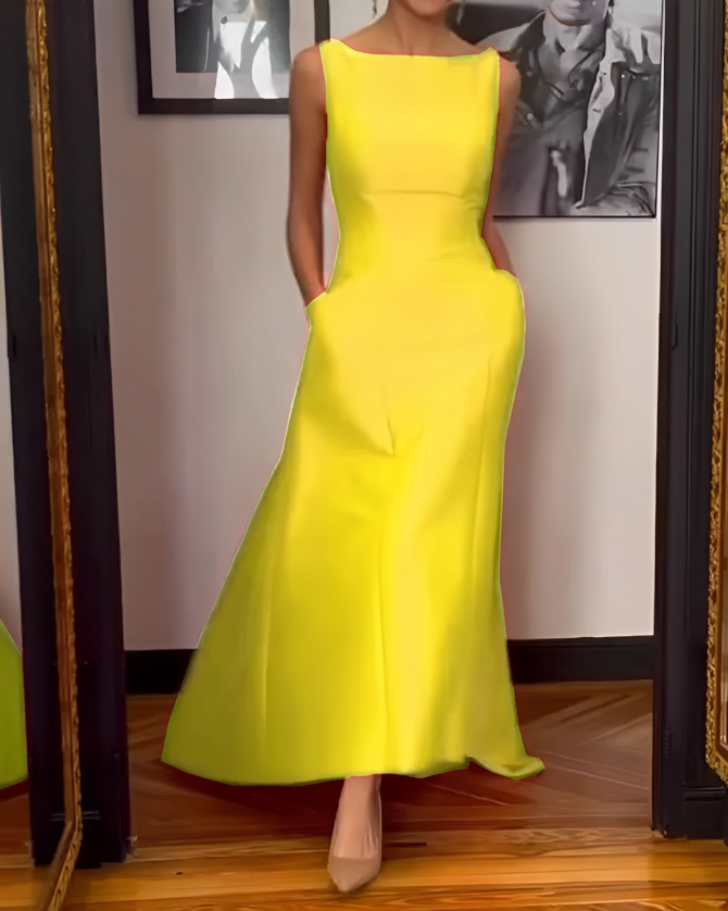 Janelle's Sukienka bez rękawów